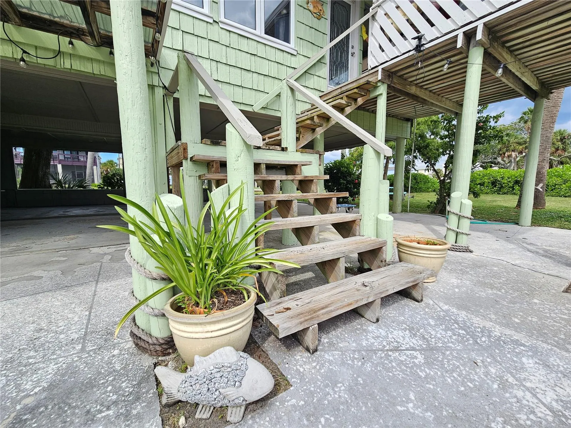 6400 Driftwood Drive Hudson FL 34667