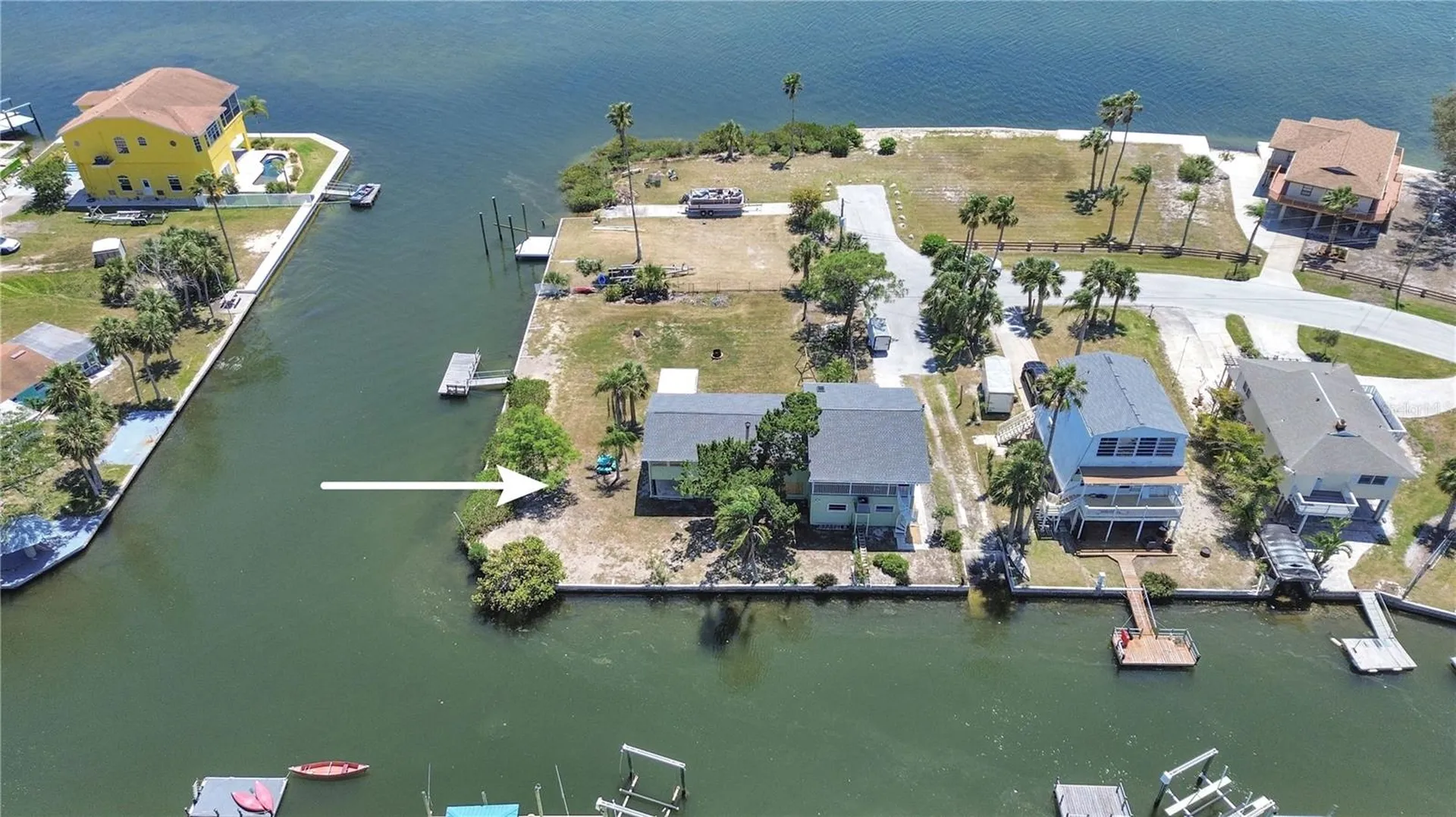 6400 Driftwood Drive Hudson FL 34667