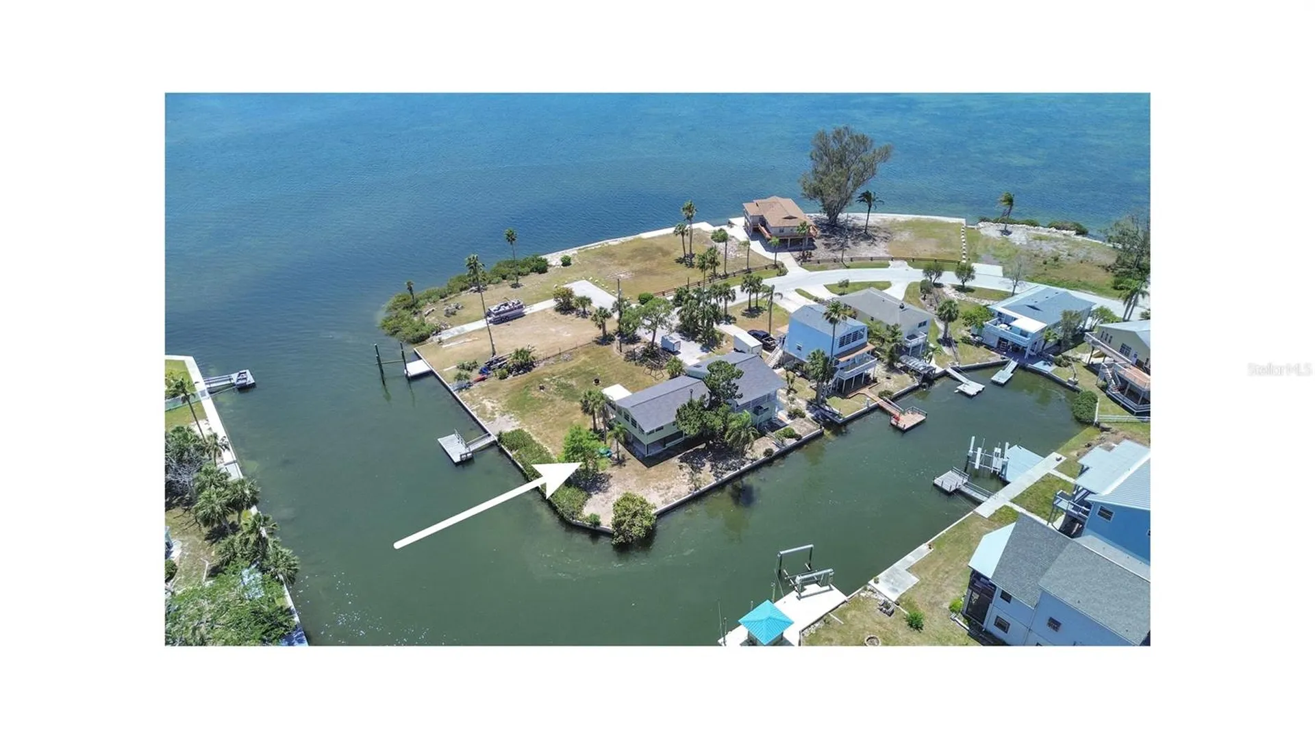 6400 Driftwood Drive Hudson FL 34667