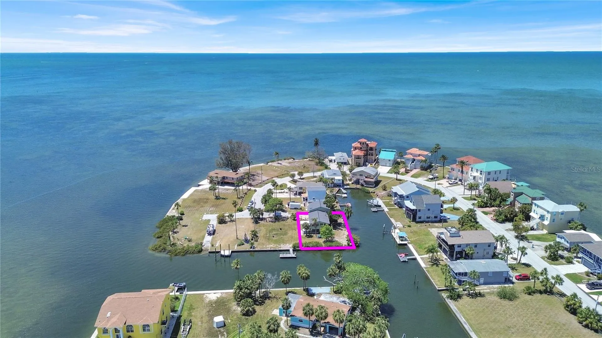 6400 Driftwood Drive Hudson FL 34667