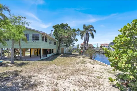 6400 Driftwood Drive Hudson FL 34667