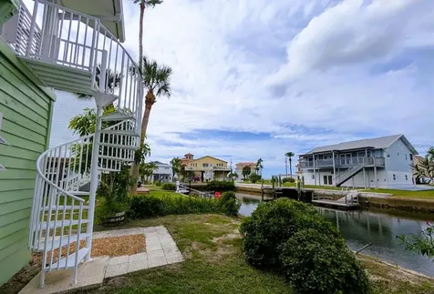 6400 Driftwood Drive Hudson FL 34667