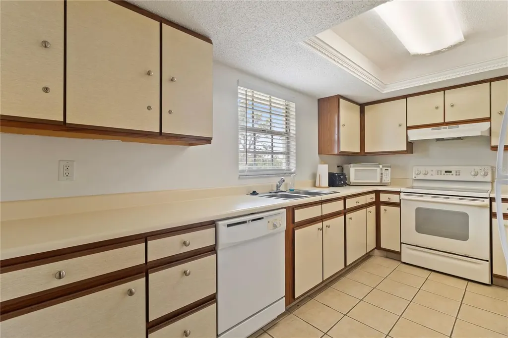 1531 Placida Road Englewood FL 34223