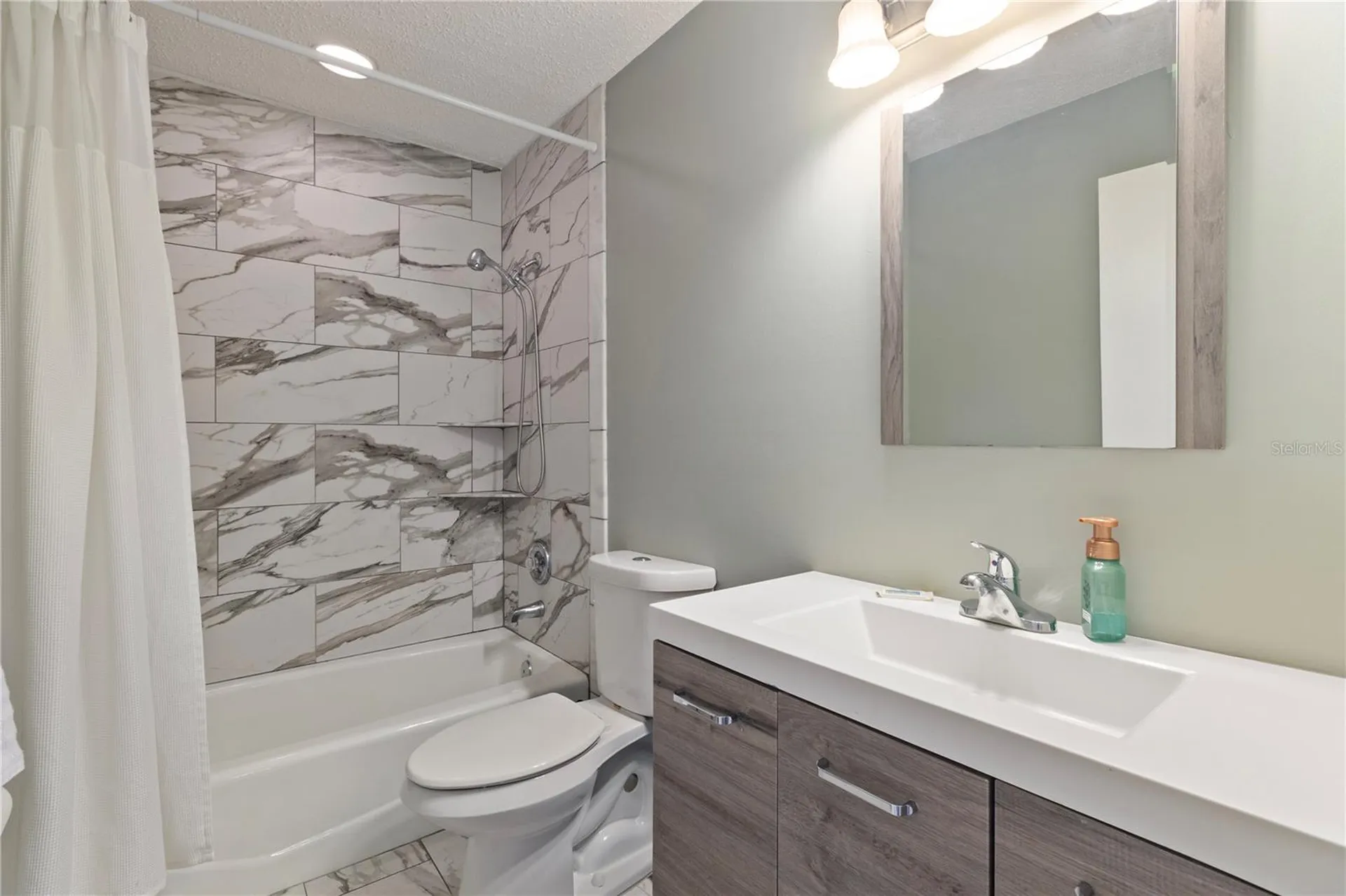 1531 Placida Road Englewood FL 34223