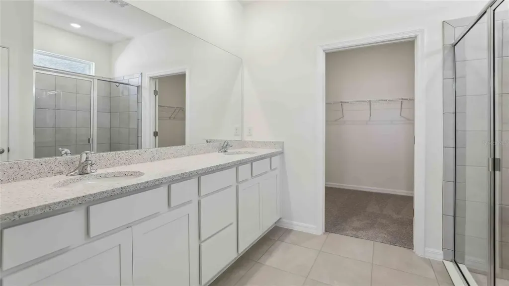 8778 Pinecrest Trail Wildwood FL 34785