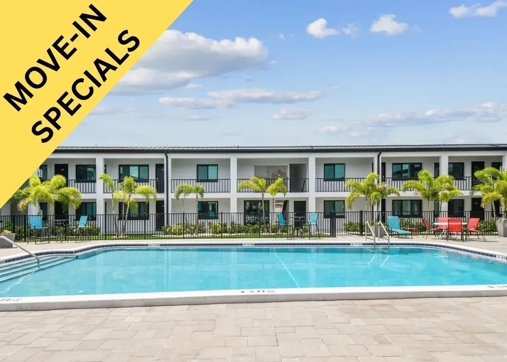 2942 W Bay Drive Belleair Bluffs FL 33770