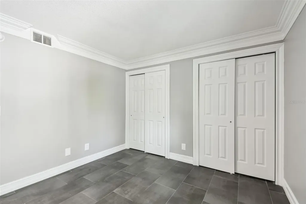 2942 W Bay Drive Belleair Bluffs FL 33770