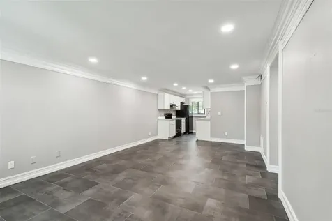 2942 W Bay Drive Belleair Bluffs FL 33770