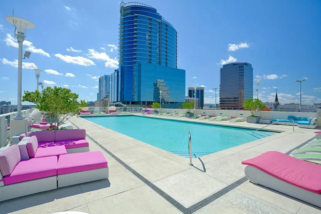 150 E Robinson Street Orlando FL 32801