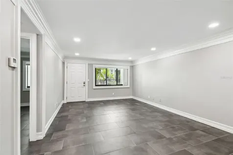 2942 W Bay Drive Belleair Bluffs FL 33770