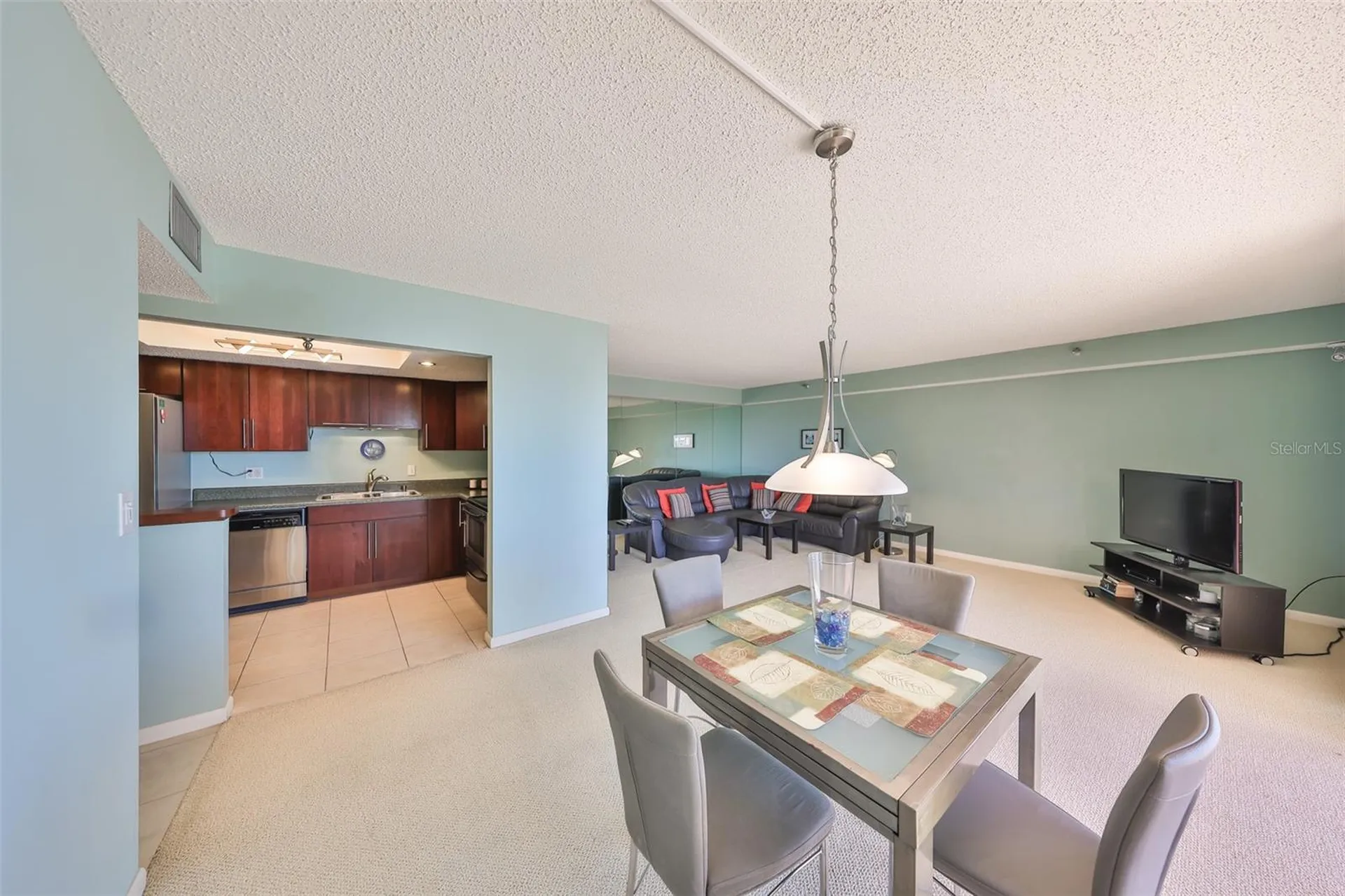 7430 Sunshine Skyway Lane S St Petersburg FL 33711