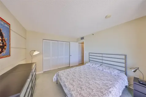 7430 Sunshine Skyway Lane S St Petersburg FL 33711