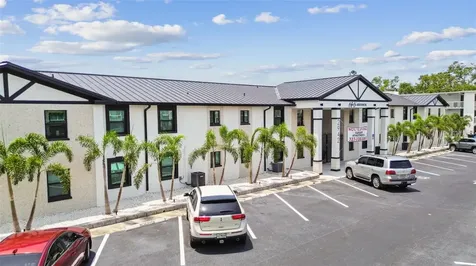 2942 W Bay Drive Belleair Bluffs FL 33770