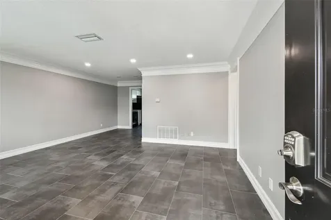 2942 W Bay Drive Belleair Bluffs FL 33770