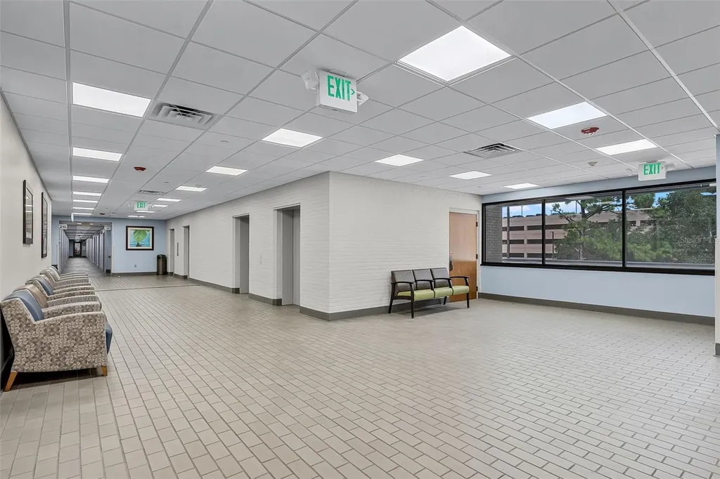 661 E Altamonte Drive Altamonte Springs FL 32701