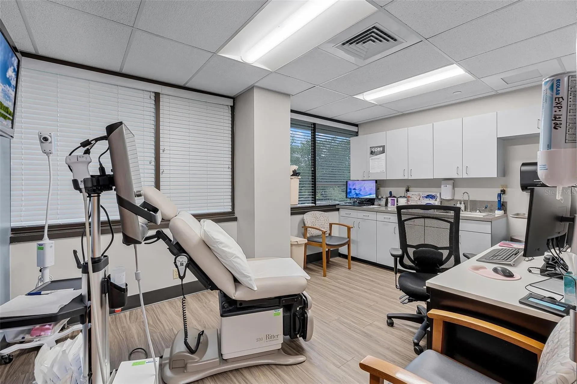 661 E Altamonte Drive Altamonte Springs FL 32701