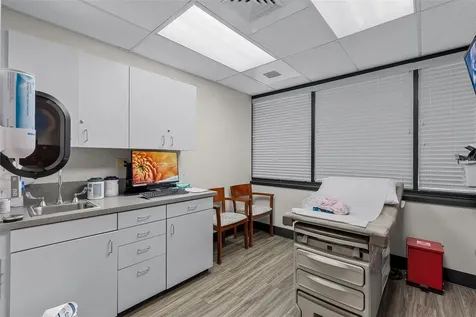 661 E Altamonte Drive Altamonte Springs FL 32701