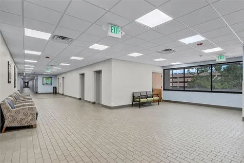 661 E Altamonte Drive Altamonte Springs FL 32701