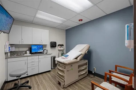 661 E Altamonte Drive Altamonte Springs FL 32701