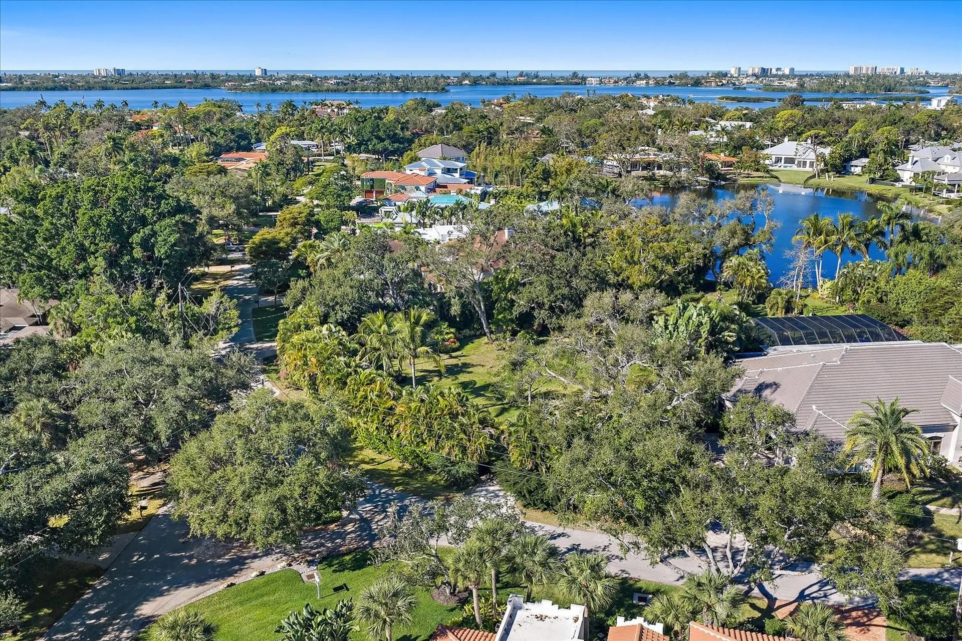 1643 S Lakeshore Drive Sarasota FL 34231