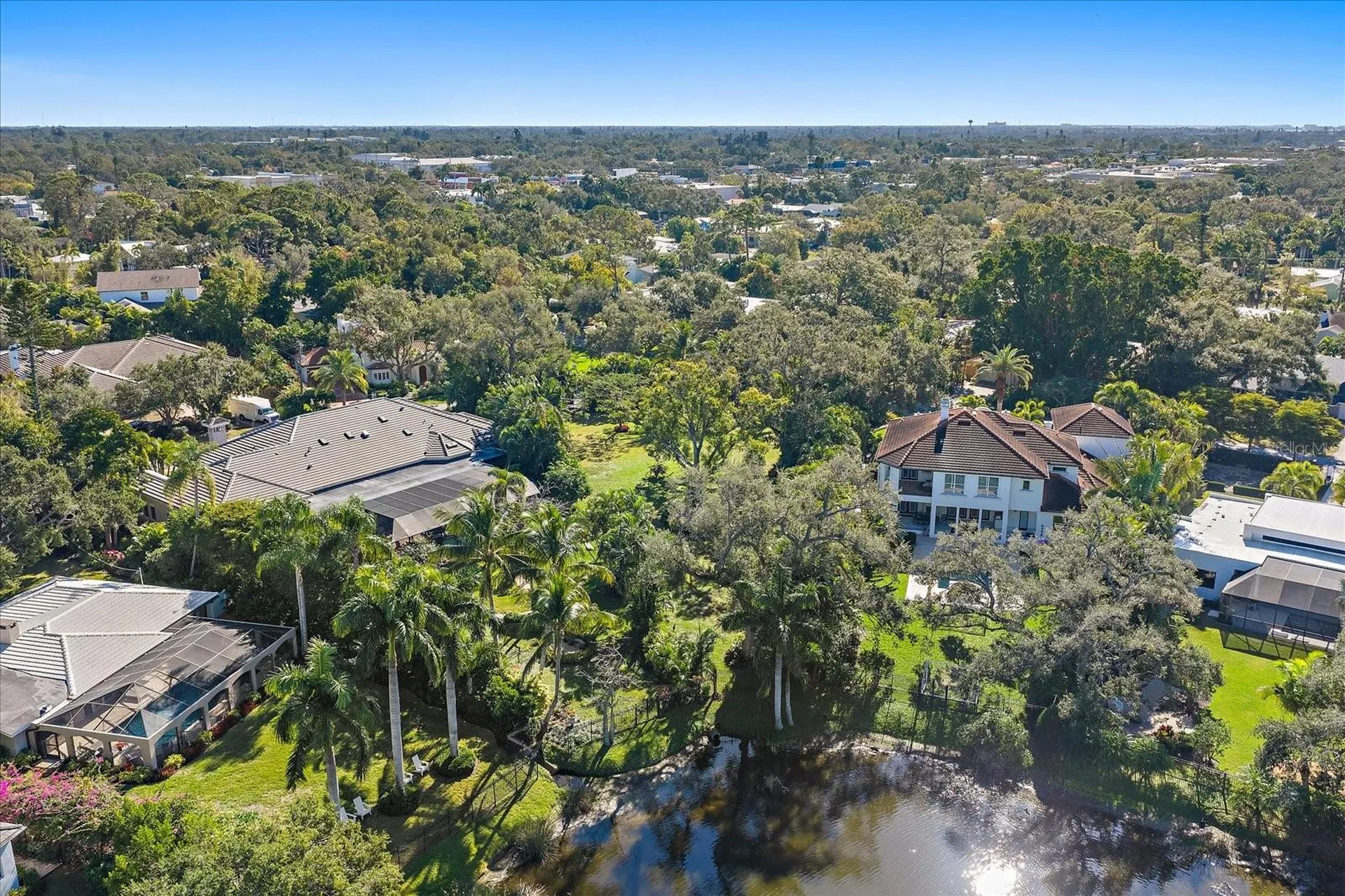 1643 S Lakeshore Drive Sarasota FL 34231