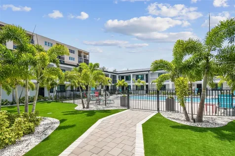 2942 W Bay Drive Belleair Bluffs FL 33770
