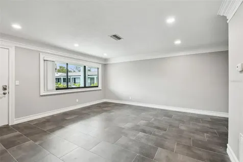 2942 W Bay Drive Belleair Bluffs FL 33770