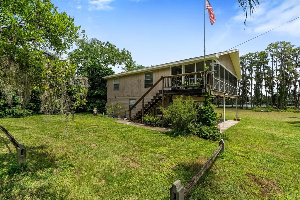 20125 Green Grass Lane Lutz FL 33558