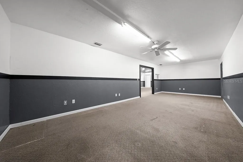 9732 SE Us Highway 441 Highway Belleview FL 34420