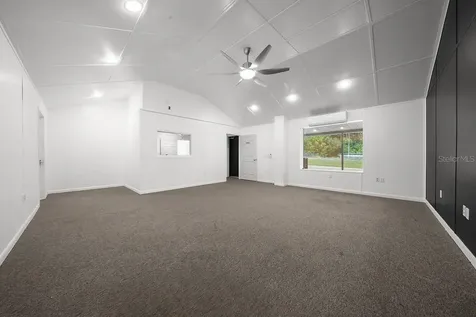 9732 SE Us Highway 441 Highway Belleview FL 34420