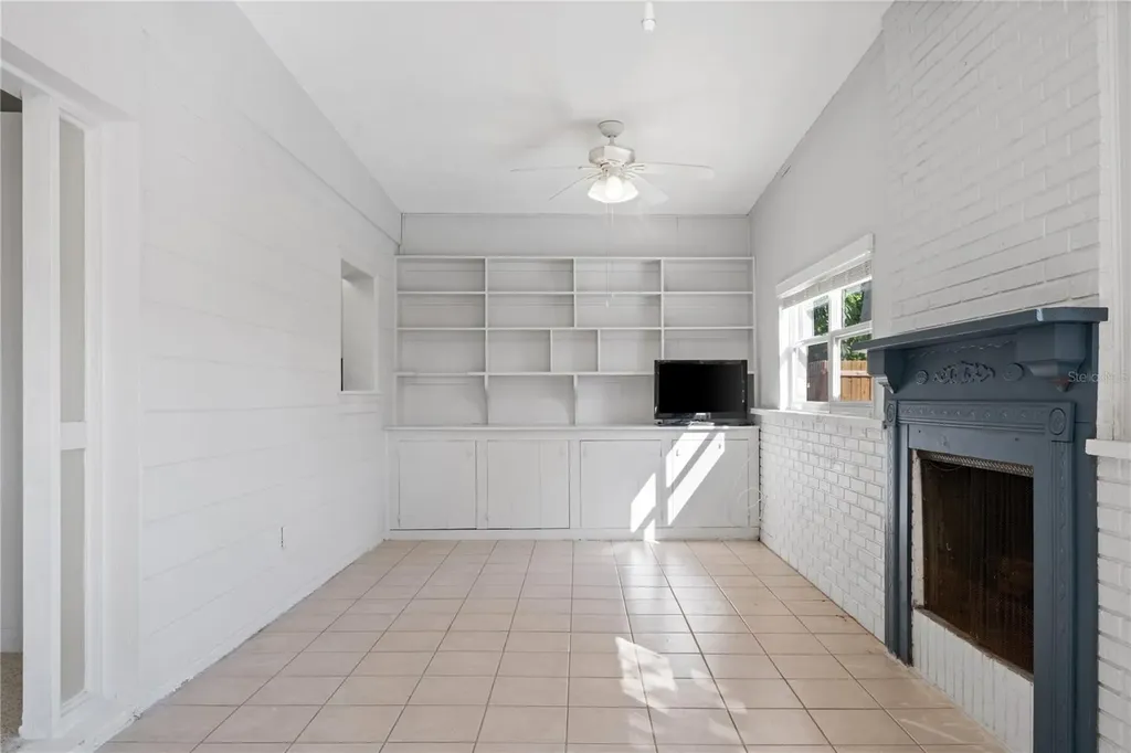 6903 S Shore Drive S South Pasadena FL 33707