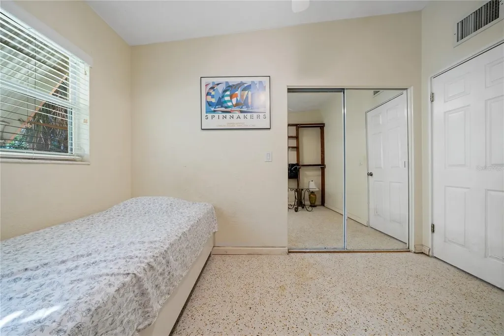 6903 S Shore Drive S South Pasadena FL 33707