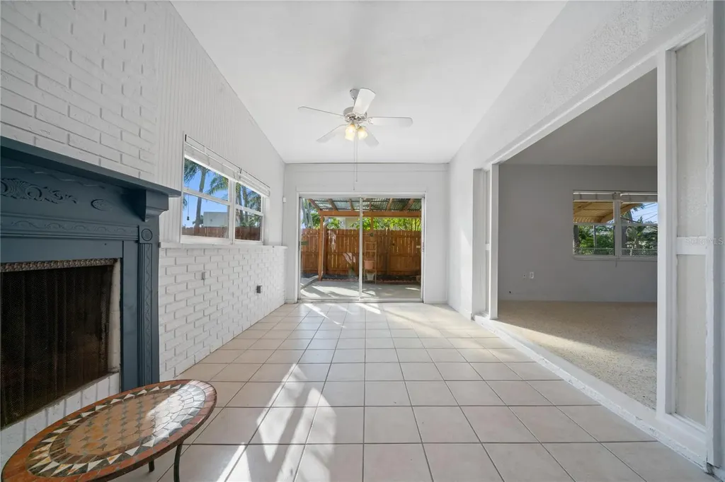 6903 S Shore Drive S South Pasadena FL 33707