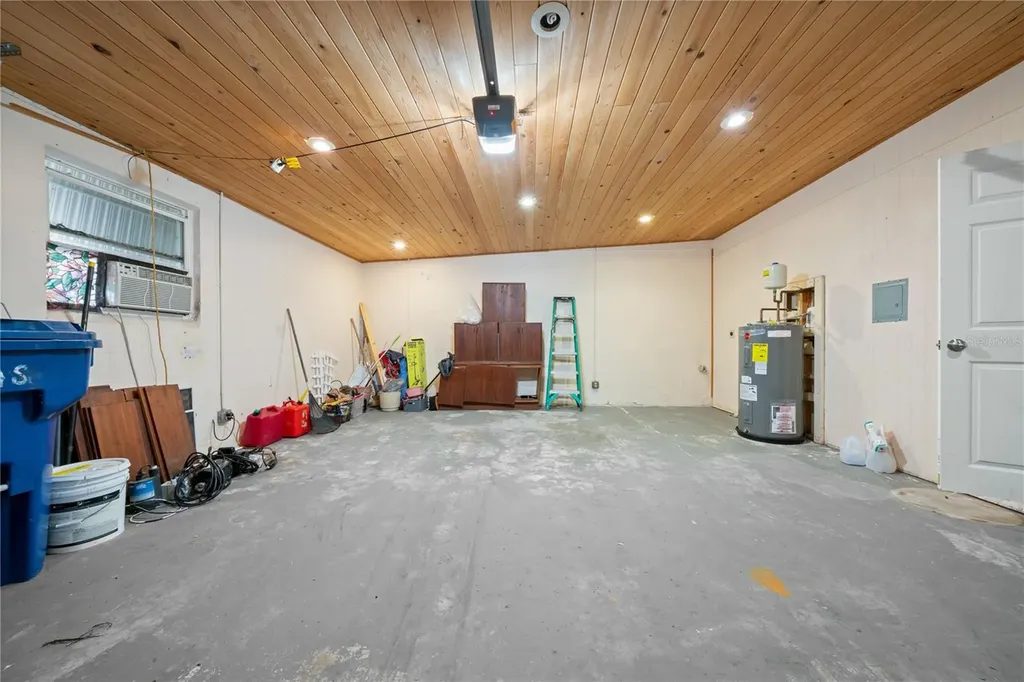 6903 S Shore Drive S South Pasadena FL 33707