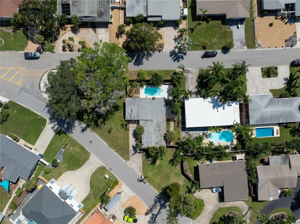 6903 S Shore Drive S South Pasadena FL 33707