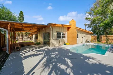 6903 S Shore Drive S South Pasadena FL 33707