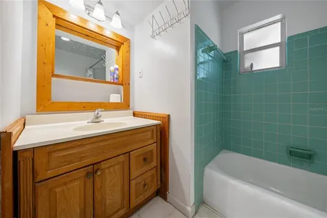 6903 S Shore Drive S South Pasadena FL 33707