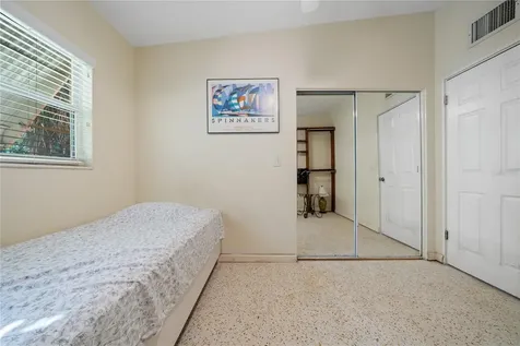 6903 S Shore Drive S South Pasadena FL 33707