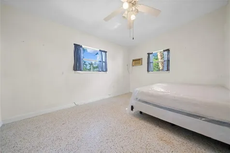 6903 S Shore Drive S South Pasadena FL 33707