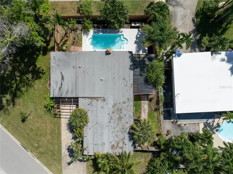 6903 S Shore Drive S South Pasadena FL 33707