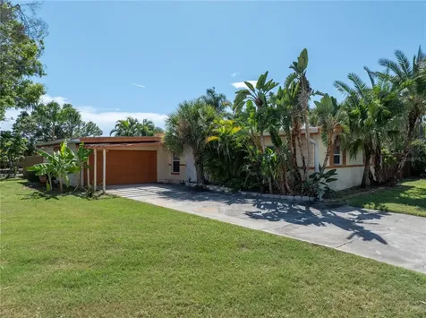 6903 S Shore Drive S South Pasadena FL 33707