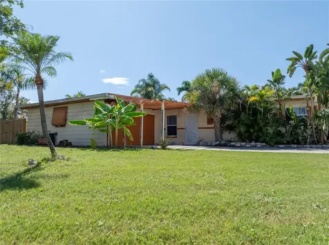 6903 S Shore Drive S South Pasadena FL 33707