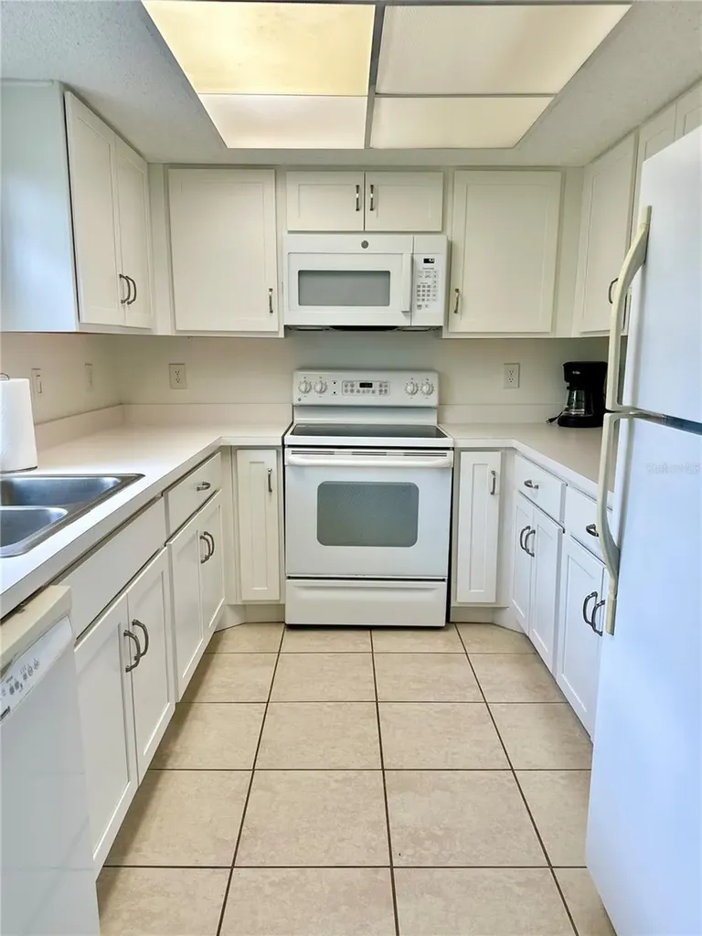 1531 Placida Road Englewood FL 34223