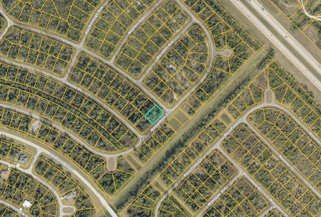 Hampshire Circle North Port FL 34288