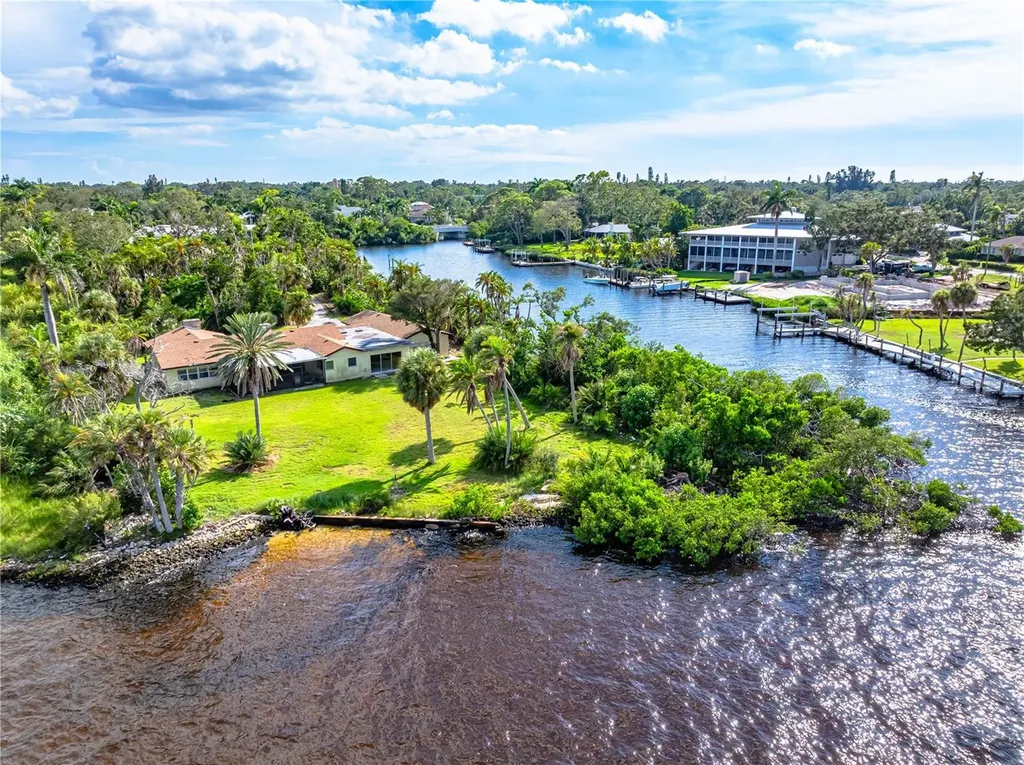 3620 Riverview Boulevard Bradenton FL 34205