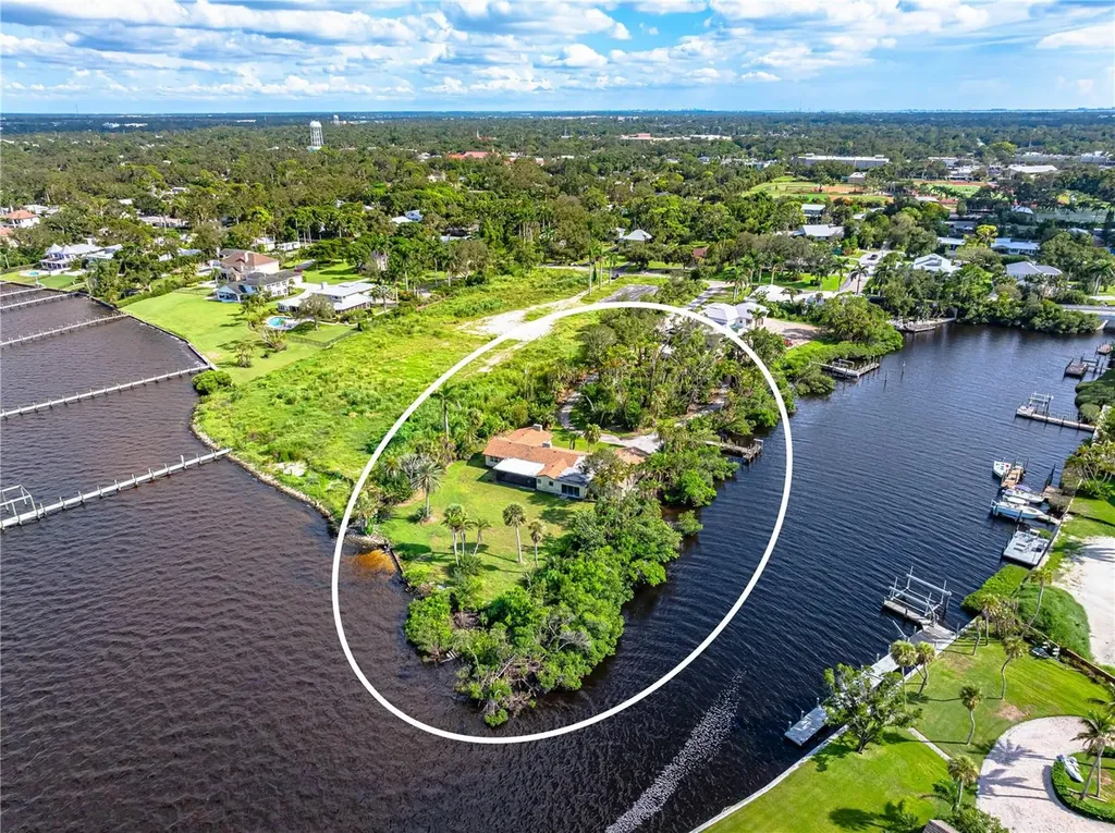 3620 Riverview Boulevard Bradenton FL 34205