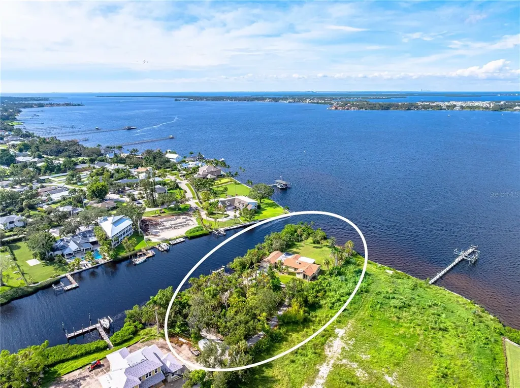 3620 Riverview Boulevard Bradenton FL 34205