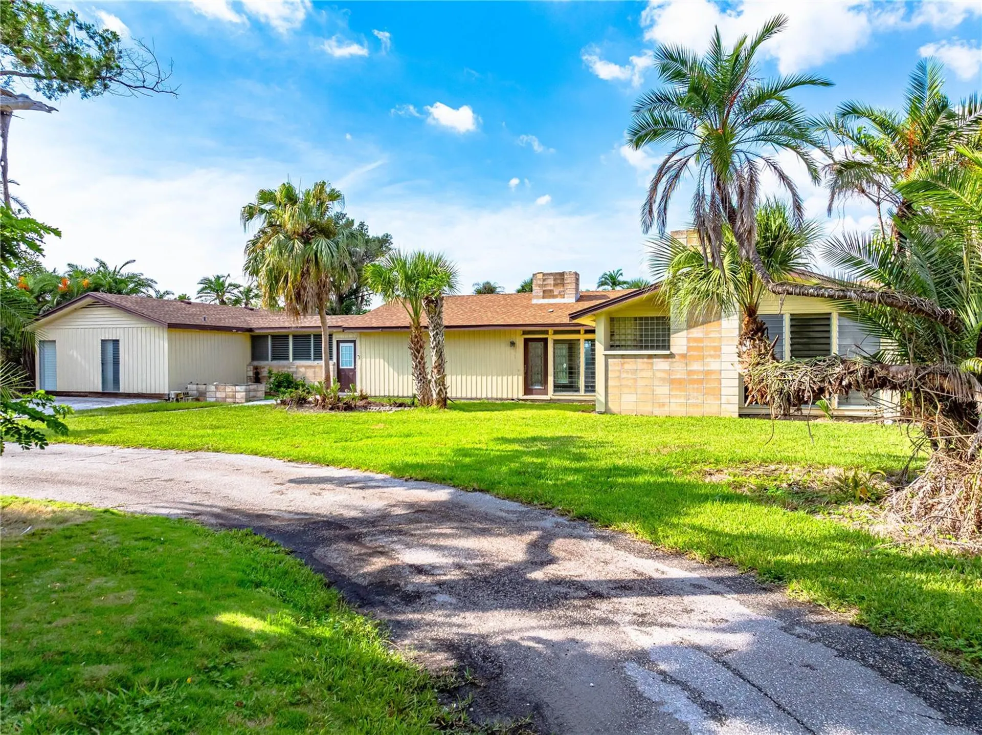 3620 Riverview Boulevard Bradenton FL 34205