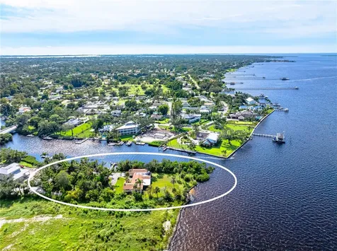 3620 Riverview Boulevard Bradenton FL 34205