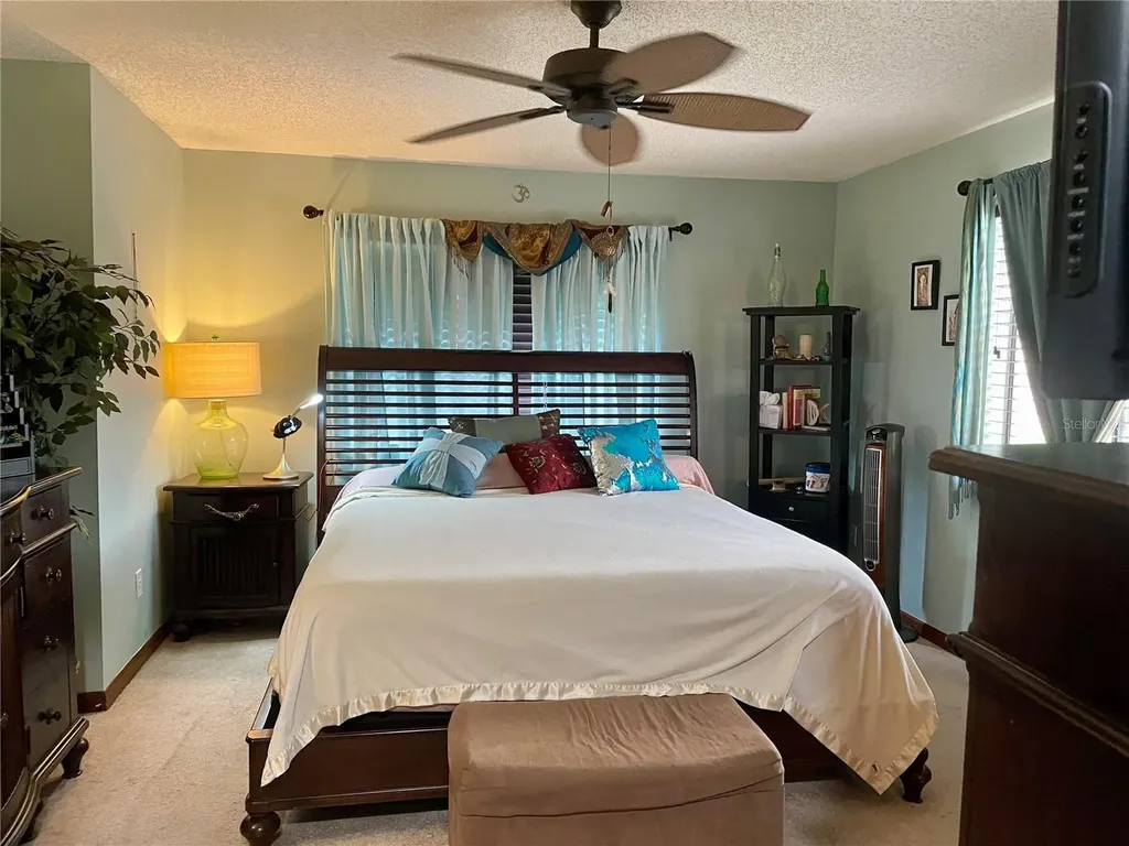 2615 Willow Oak Drive Edgewater FL 32141